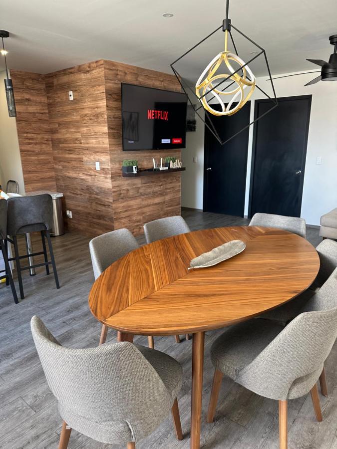 Entire Luxurious Apartment In Shopping Mall Мехико Экстерьер фото