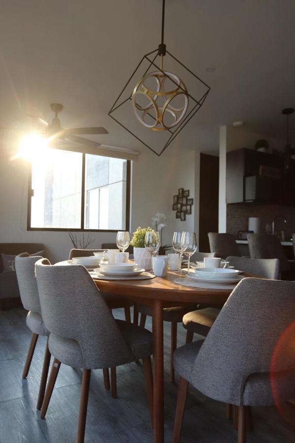 Entire Luxurious Apartment In Shopping Mall Мехико Экстерьер фото