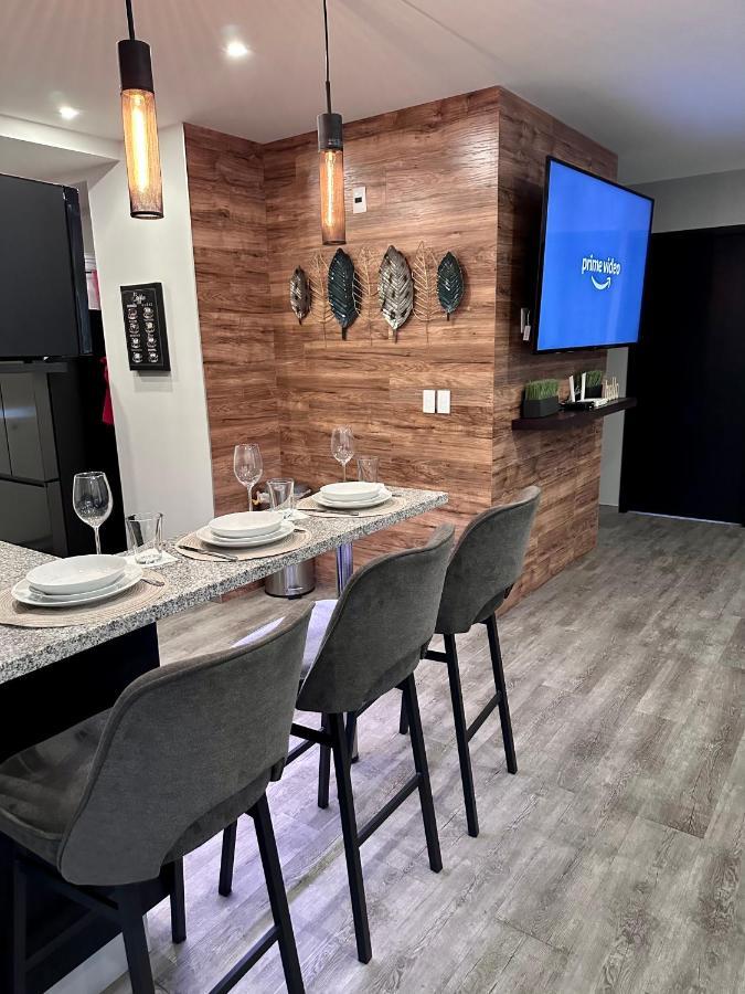Entire Luxurious Apartment In Shopping Mall Мехико Экстерьер фото